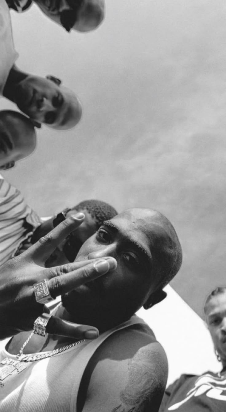 2pac nas ruas